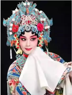  ������ϷԺ5��1�գ��ճ������硶���֦��